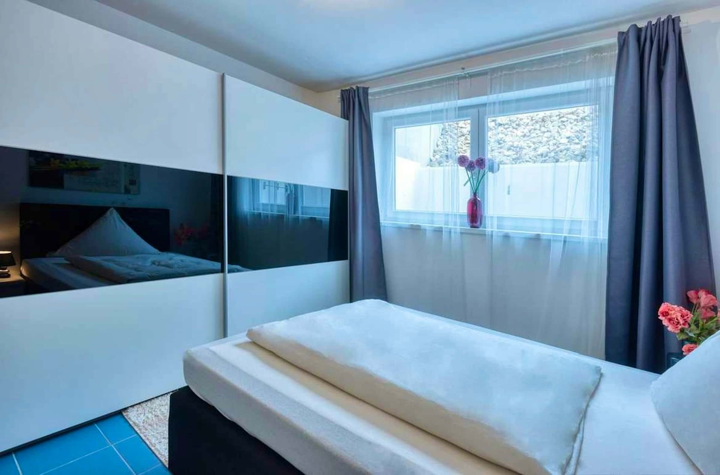  Alpenveilchenstraße  -  Alpenveilchenstraße  - Gallery -  2