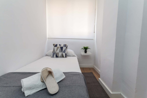 261-2 Calle Lozano de Torres 9, Habitación 2