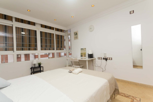 85-1 Calle Nazareno Habitación 1