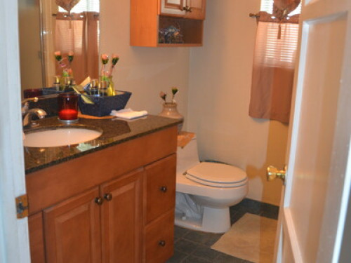 room for rent with bath room  - Gallery - 9