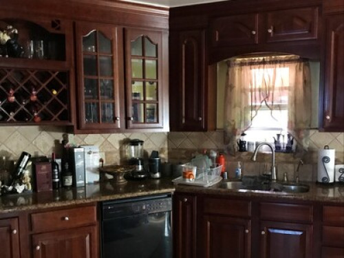 room for rent with bath room 