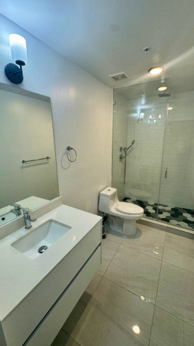 SouthWest 7th Home - Gallery - 44