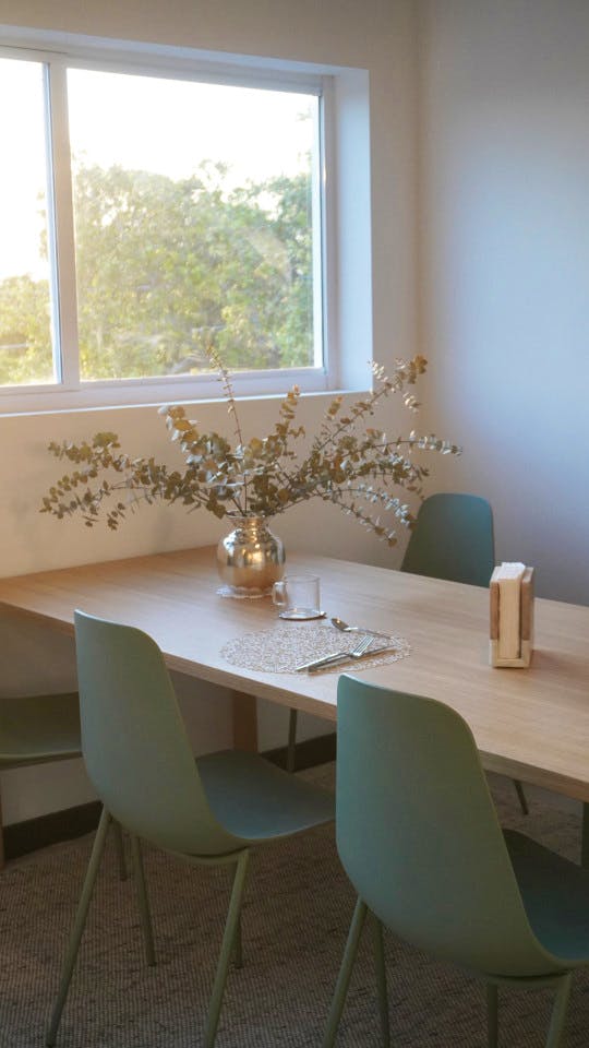  Furnished Room In Shared 4 Bed 2 Bath Unit 1N  -  Stunning Bright Apt. w/ Amazing View nearby Calle Ocho Plaza Shopping Mall  - Gallery -  22