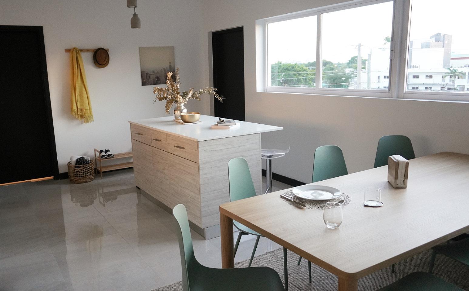  Private Furnished Room In Shared Apartment  -  Stunning Bright Apt. w/ Amazing View nearby Calle Ocho Plaza Shopping Mall Apartment  - Gallery -  19