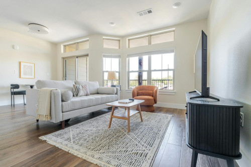 West Howard Lane, Austin, TX  - Gallery -  5