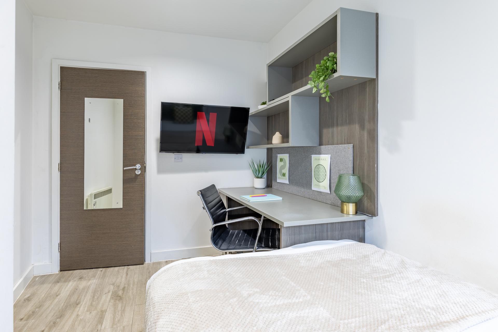 Premium 2 Bed Flat  -  Centre Gate  - Gallery -  19