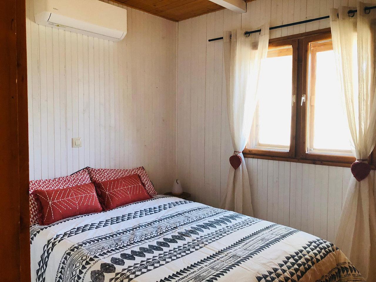  Cabin With 1 Queen Bed  -  Nuño Gómez Residence  - Gallery -  36