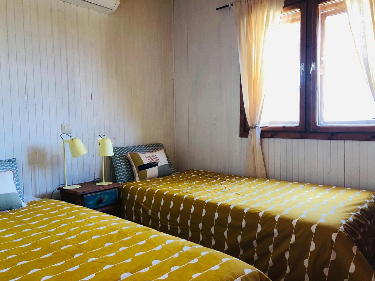  Cabin With 2 Single Beds  -  Nuño Gómez Residence  - Gallery -  39