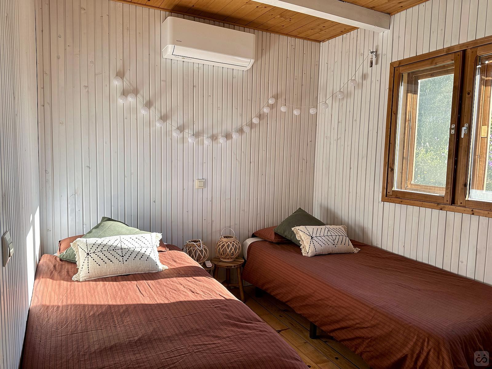  Cabin With 1 Queen Bed And 2 Single Beds  -  Nuño Gómez Residence  - Gallery -  93