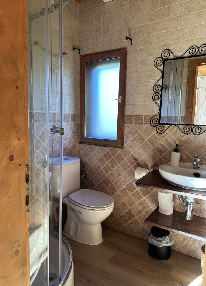  Cabin With 1 Queen Bed And 2 Single Beds  -  Nuño Gómez Residence  - Gallery -  45