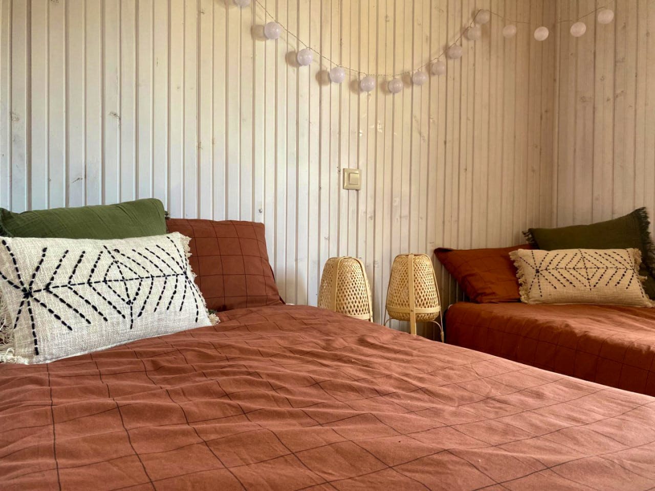  Cabin With 1 Queen Bed And 2 Single Beds  -  Nuño Gómez Residence  - Gallery -  2
