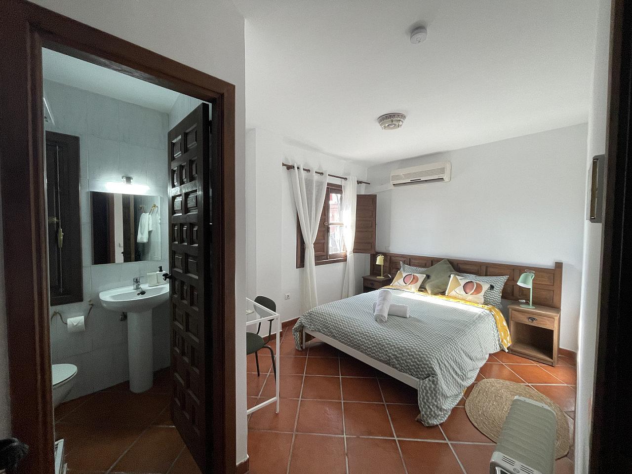  Molino Queen Bed Room  -  Nuño Gómez Residence  - Gallery -  44