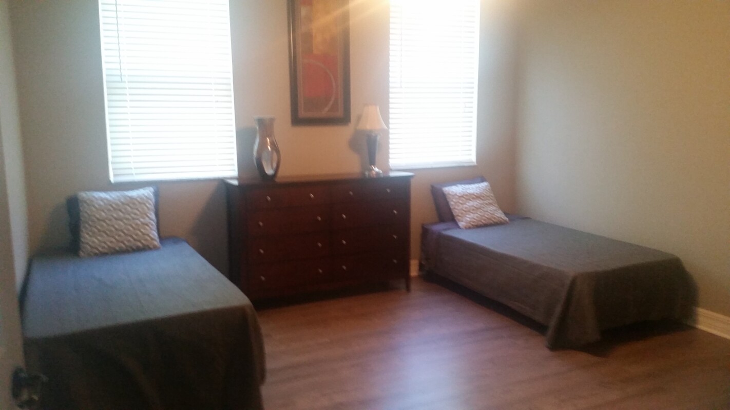 Shared Room(Full Room) - 1