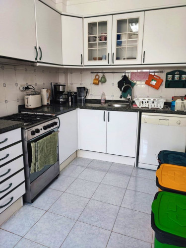 Comfortable Coliving Guest House in Ericeira by the Beach and Waves