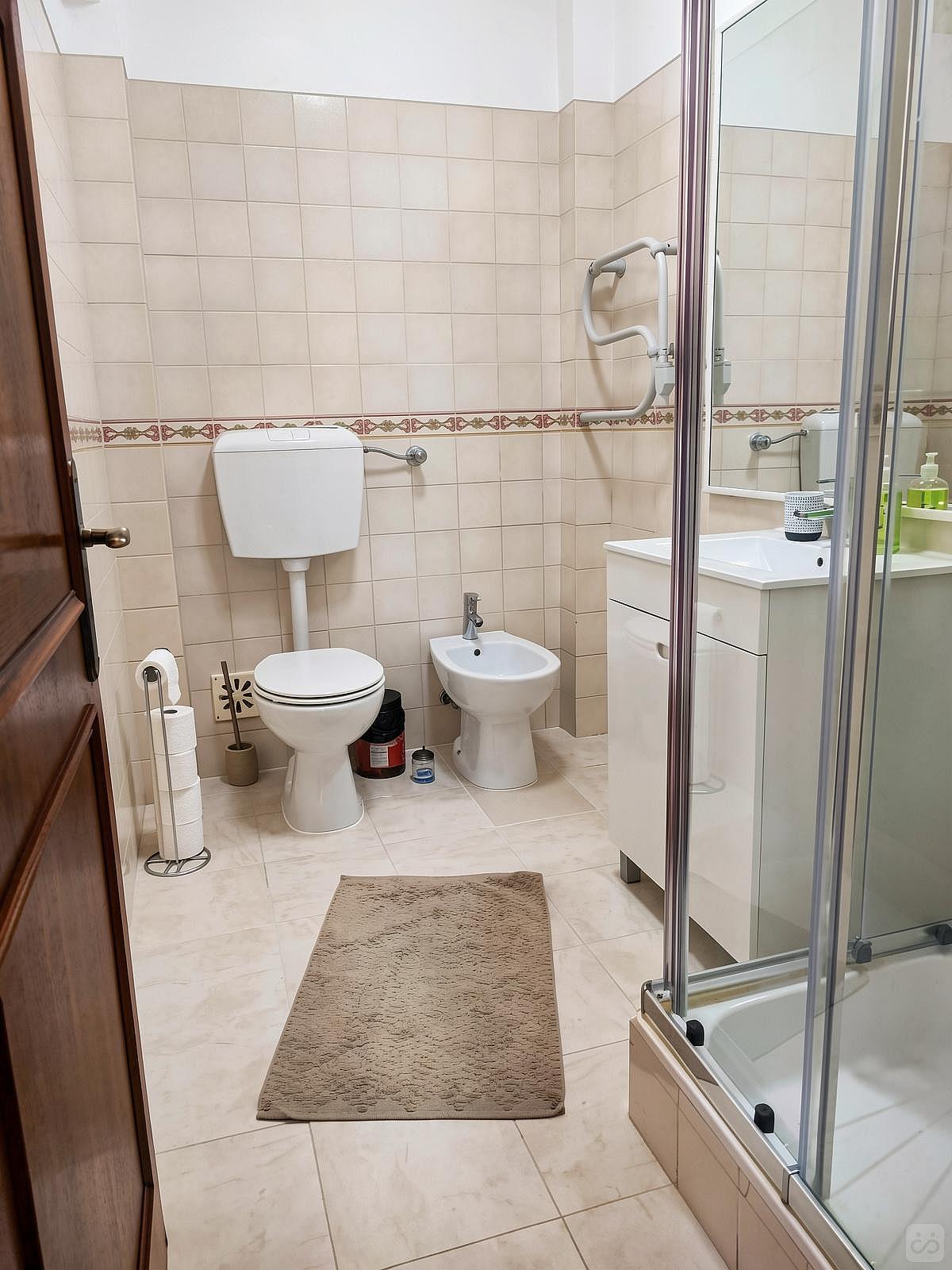 Private Double Room With Balcony - 8