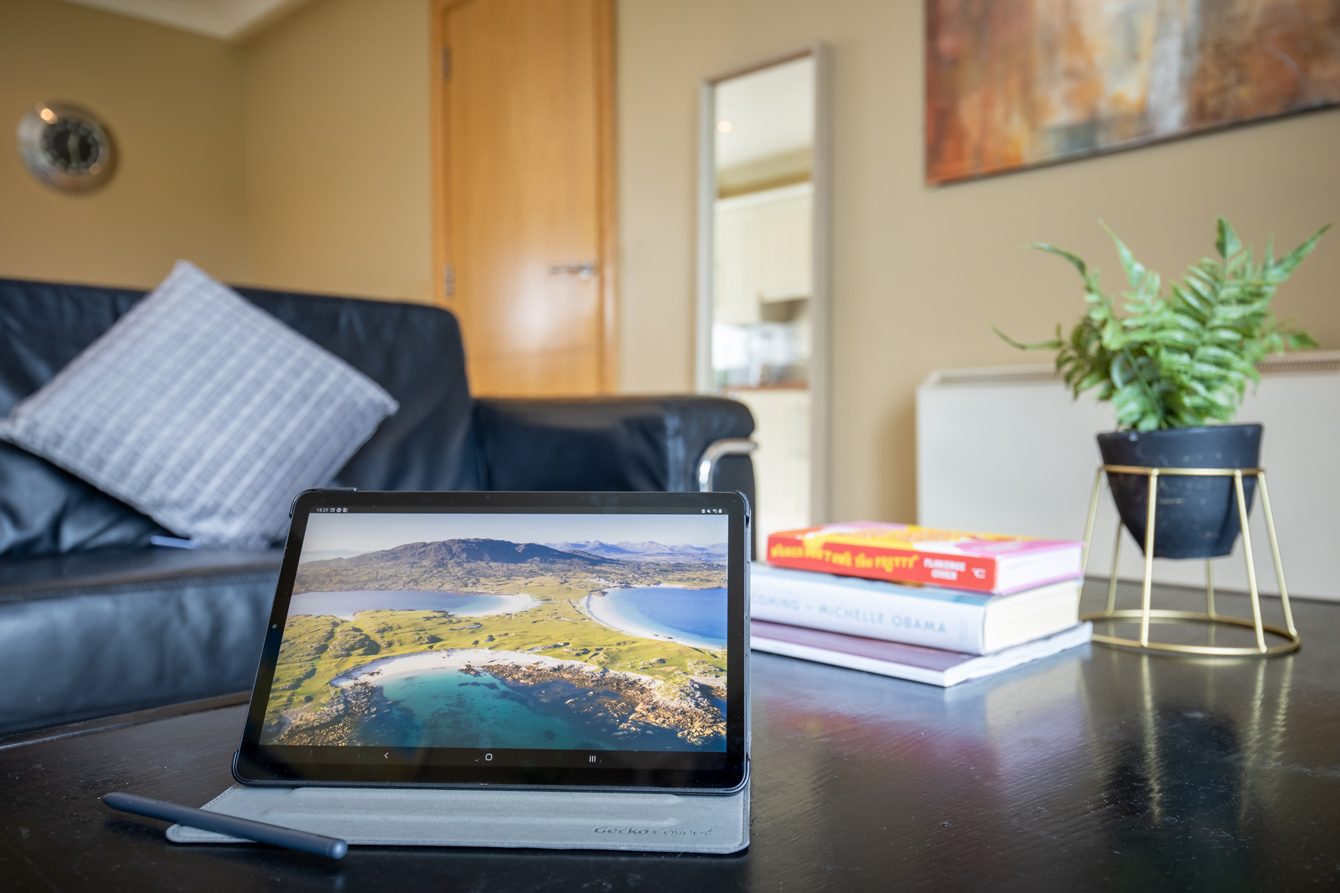  Twin Room With Shared Bathroom  -  Cúirt na Coiribe  - Gallery -  3