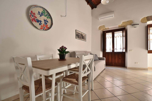 Apartment in Via Napoli, Cagliari for 80 m² with 2 bedrooms