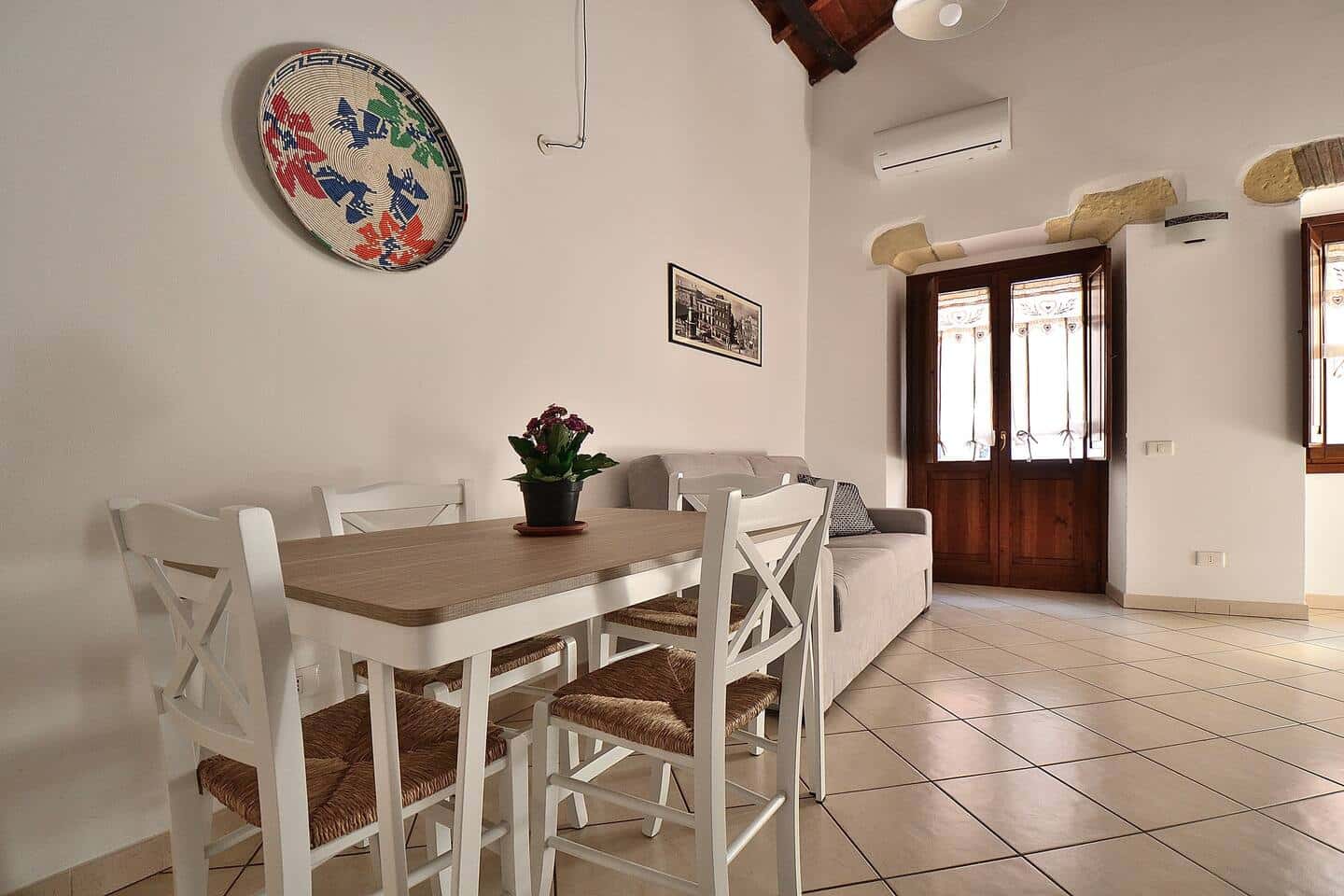  Apartment In Via Napoli, Cagliari For 80 M² With 2 Bedrooms  -  Apartment in Via Napoli, Cagliari for 80 m² with 2 bedrooms  - Gallery -  1