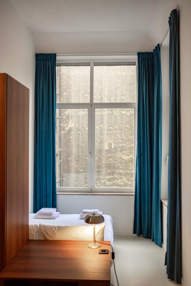  Pocket Room  -  A Stunning Neo-Renaissance design residence near Antwerp Central Station  - Gallery -  16