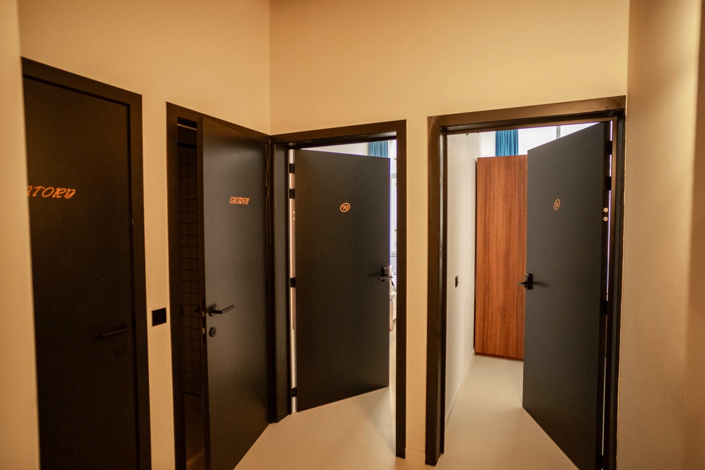  Pocket Room  -  A Stunning Neo-Renaissance design residence near Antwerp Central Station  - Gallery -  17