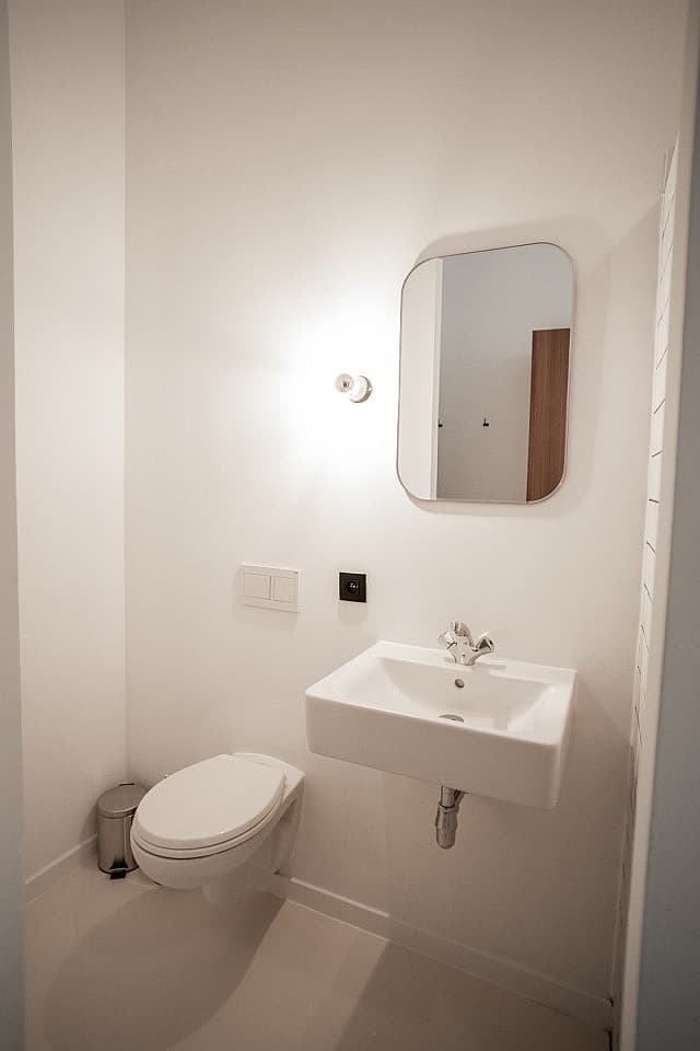  Standard Room  -  A Stunning Neo-Renaissance design residence near Antwerp Central Station  - Gallery -  53