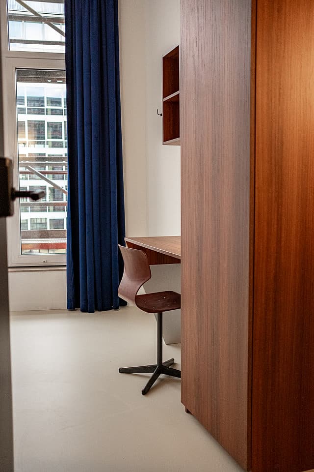  Standard Room  -  A Stunning Neo-Renaissance design residence near Antwerp Central Station  - Gallery -  42