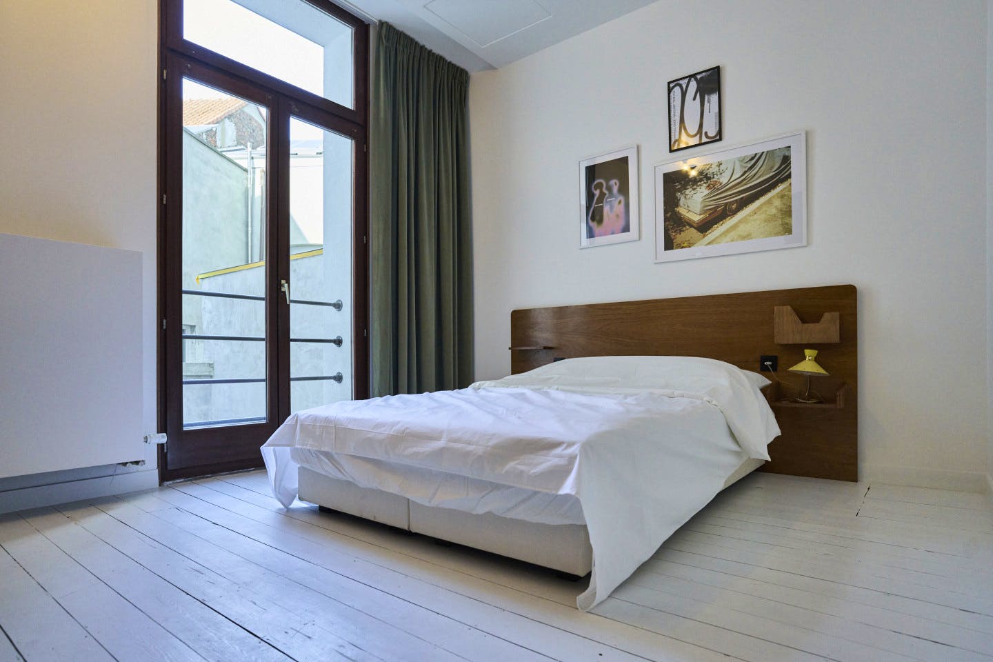  Standard Room  -  A Stunning Neo-Renaissance design residence near Antwerp Central Station  - Gallery -  2