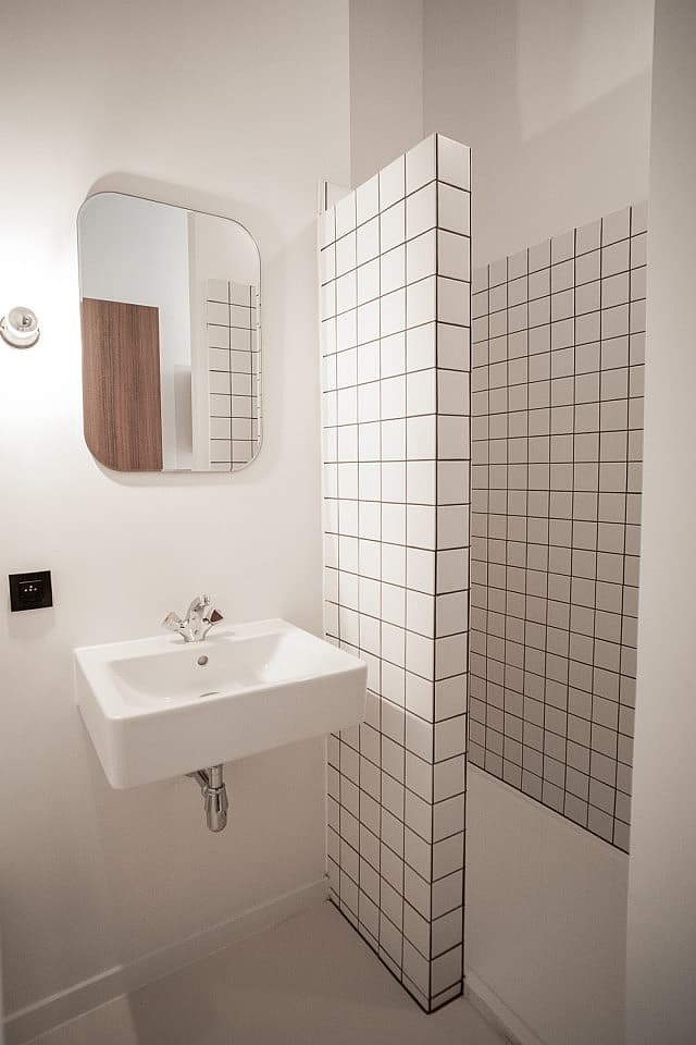  Standard Room  -  A Stunning Neo-Renaissance design residence near Antwerp Central Station  - Gallery -  55