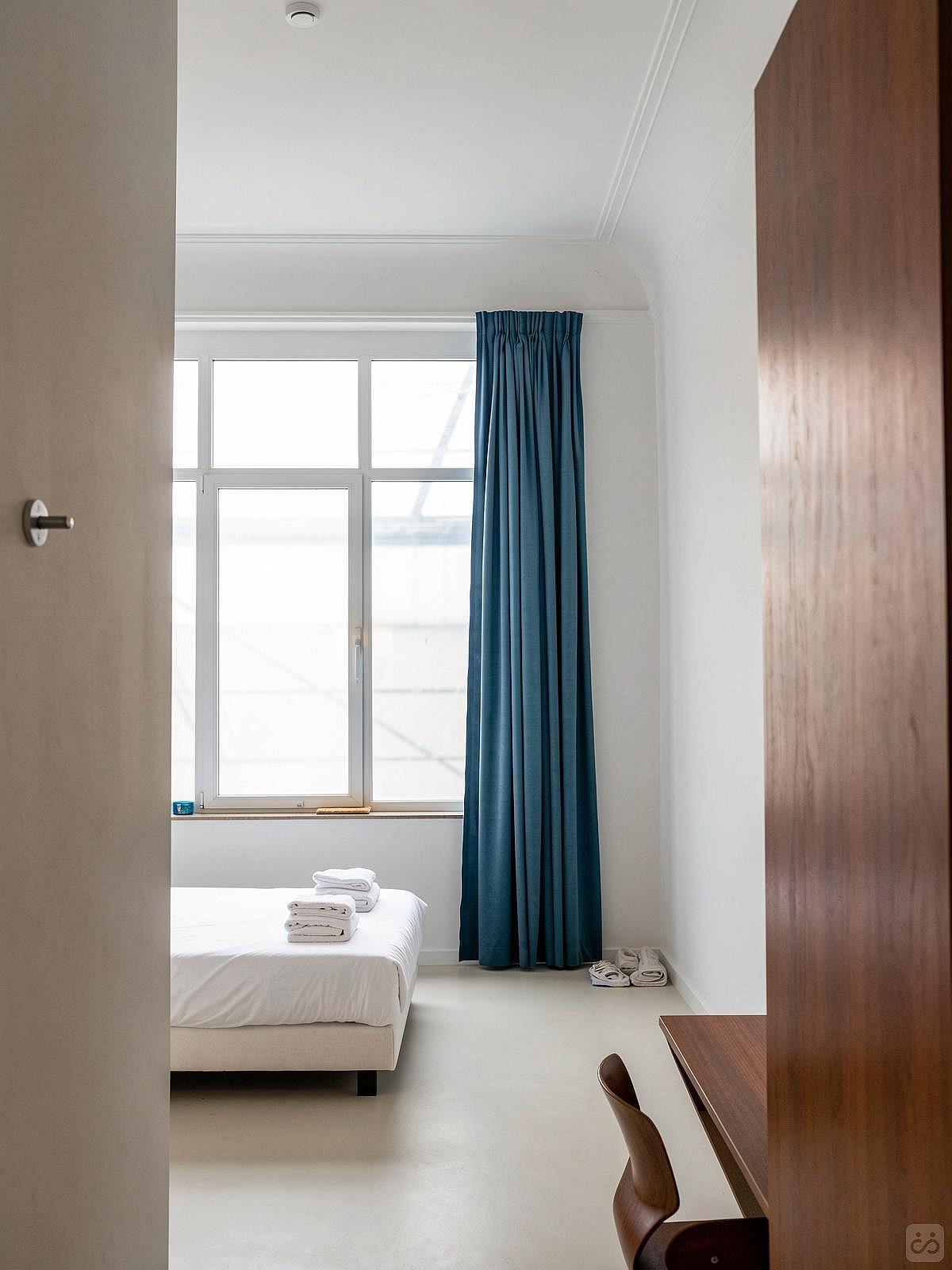  Standard Room  -  A Stunning Neo-Renaissance design residence near Antwerp Central Station  - Gallery -  82