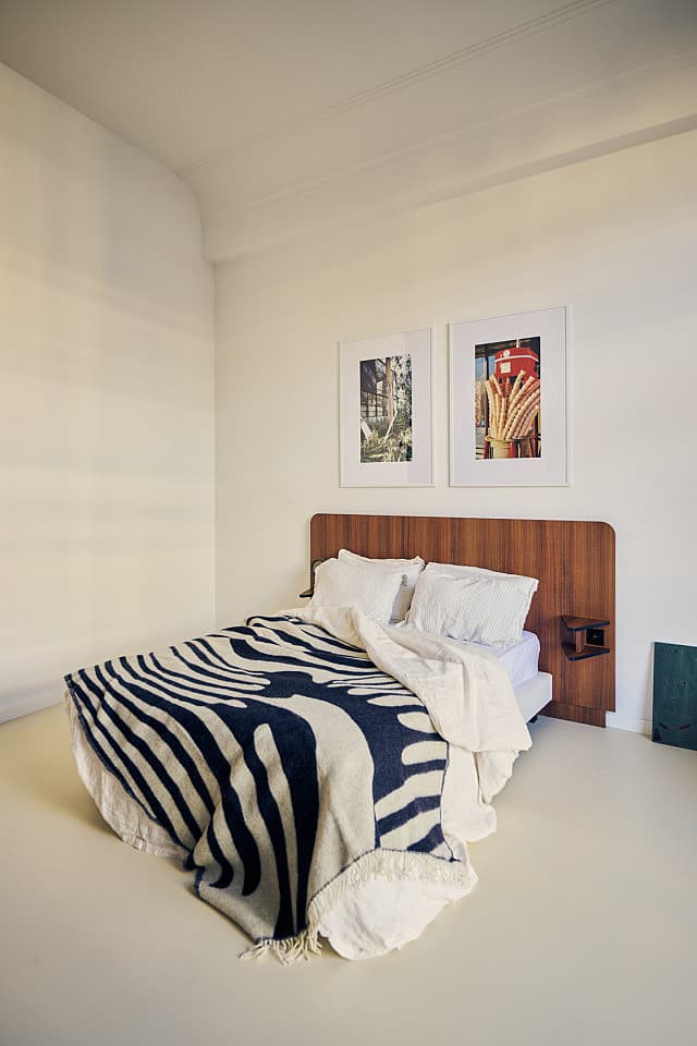  Suite Room  -  A Stunning Neo-Renaissance design residence near Antwerp Central Station  - Gallery -  54