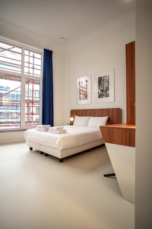  Suite Room  -  A Stunning Neo-Renaissance design residence near Antwerp Central Station  - Gallery -  25