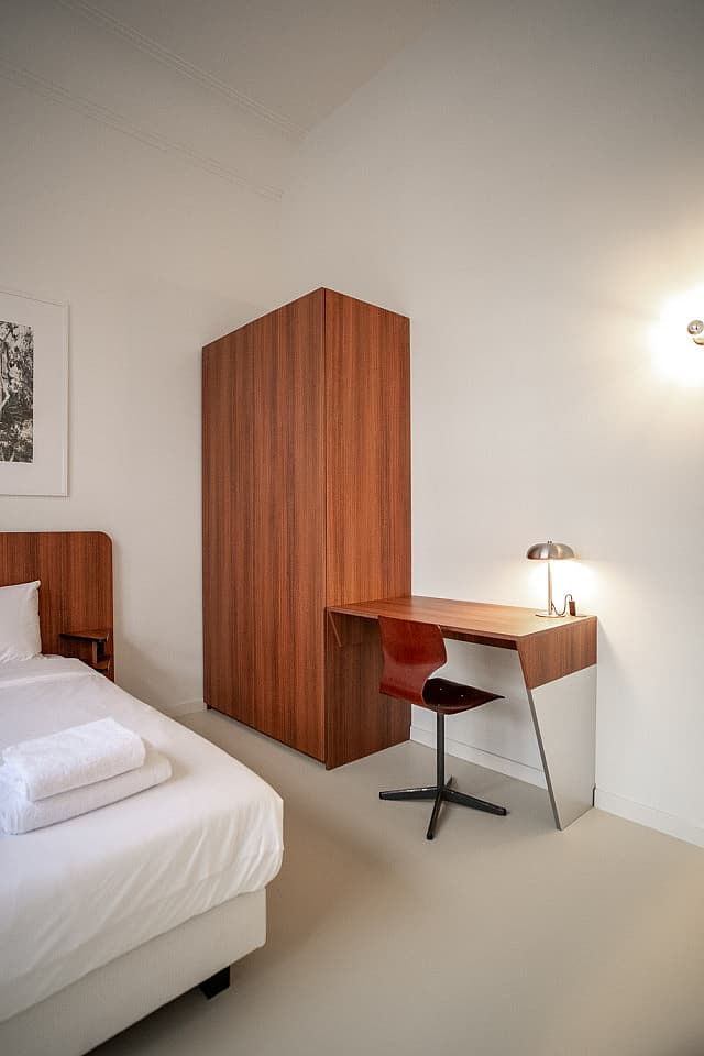  Suite Room  -  A Stunning Neo-Renaissance design residence near Antwerp Central Station  - Gallery -  66