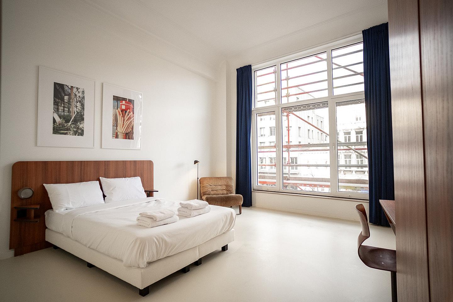  Suite Room  -  A Stunning Neo-Renaissance design residence near Antwerp Central Station  - Gallery -  60