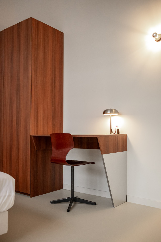  Suite Room  -  A Stunning Neo-Renaissance design residence near Antwerp Central Station  - Gallery -  48