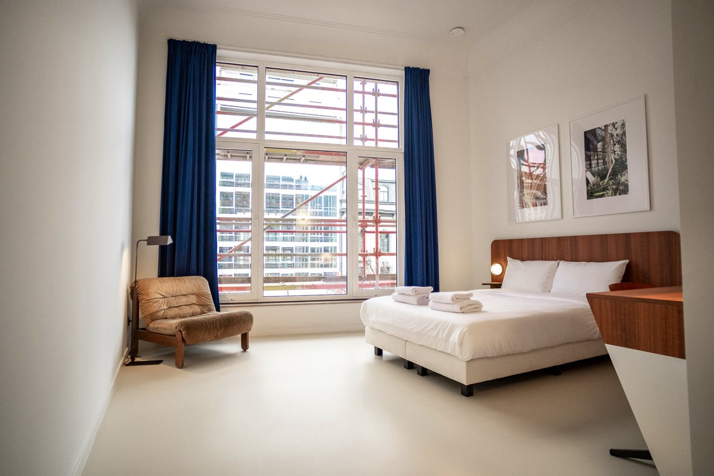  Suite Room  -  A Stunning Neo-Renaissance design residence near Antwerp Central Station  - Gallery -  24