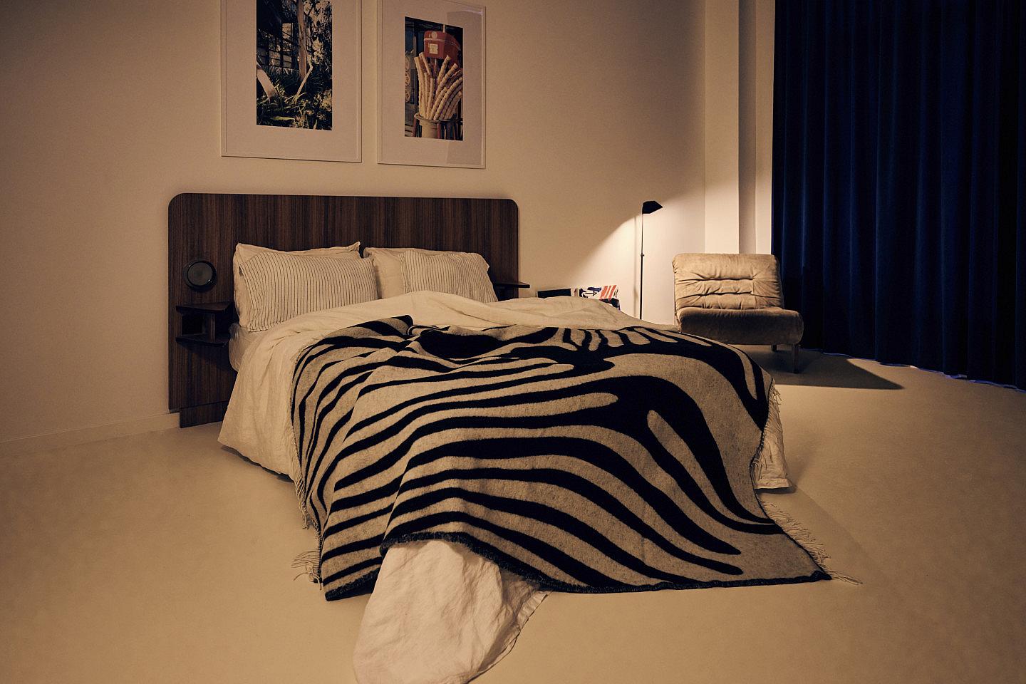  Suite Room  -  A Stunning Neo-Renaissance design residence near Antwerp Central Station  - Gallery -  59