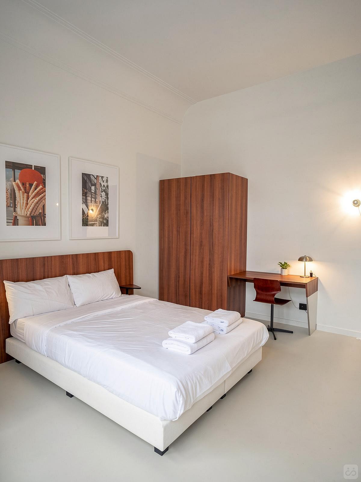  Suite Room  -  A Stunning Neo-Renaissance design residence near Antwerp Central Station  - Gallery -  115