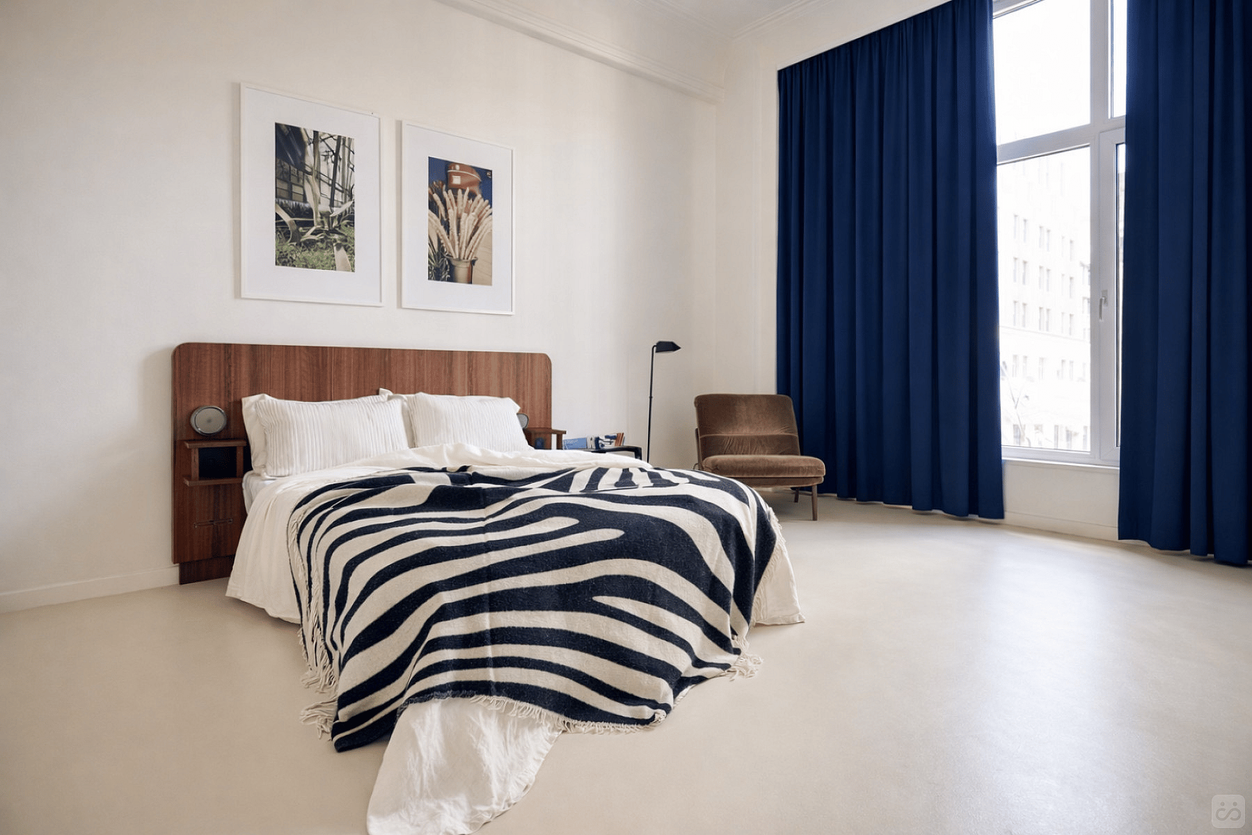  Suite Room  -  A Stunning Neo-Renaissance design residence near Antwerp Central Station  - Gallery -  99