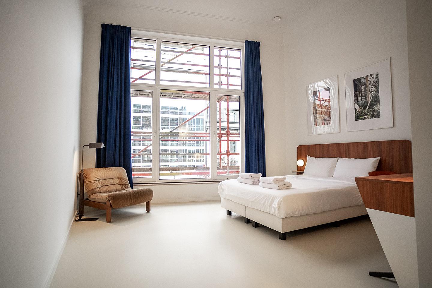  Suite Room  -  A Stunning Neo-Renaissance design residence near Antwerp Central Station  - Gallery -  89