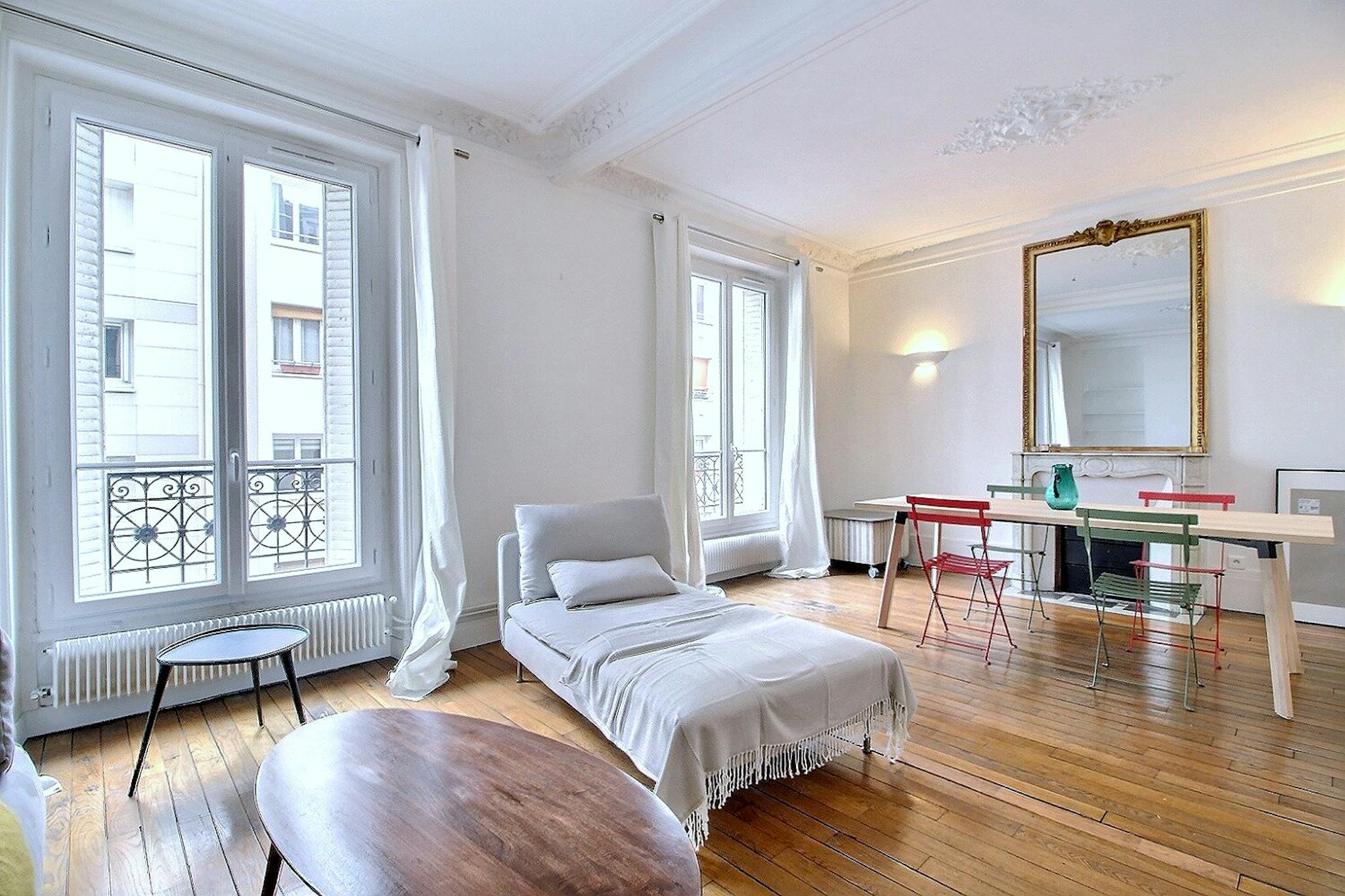  Entire Place  -  Rue Lacépède, Paris  - Gallery -  1