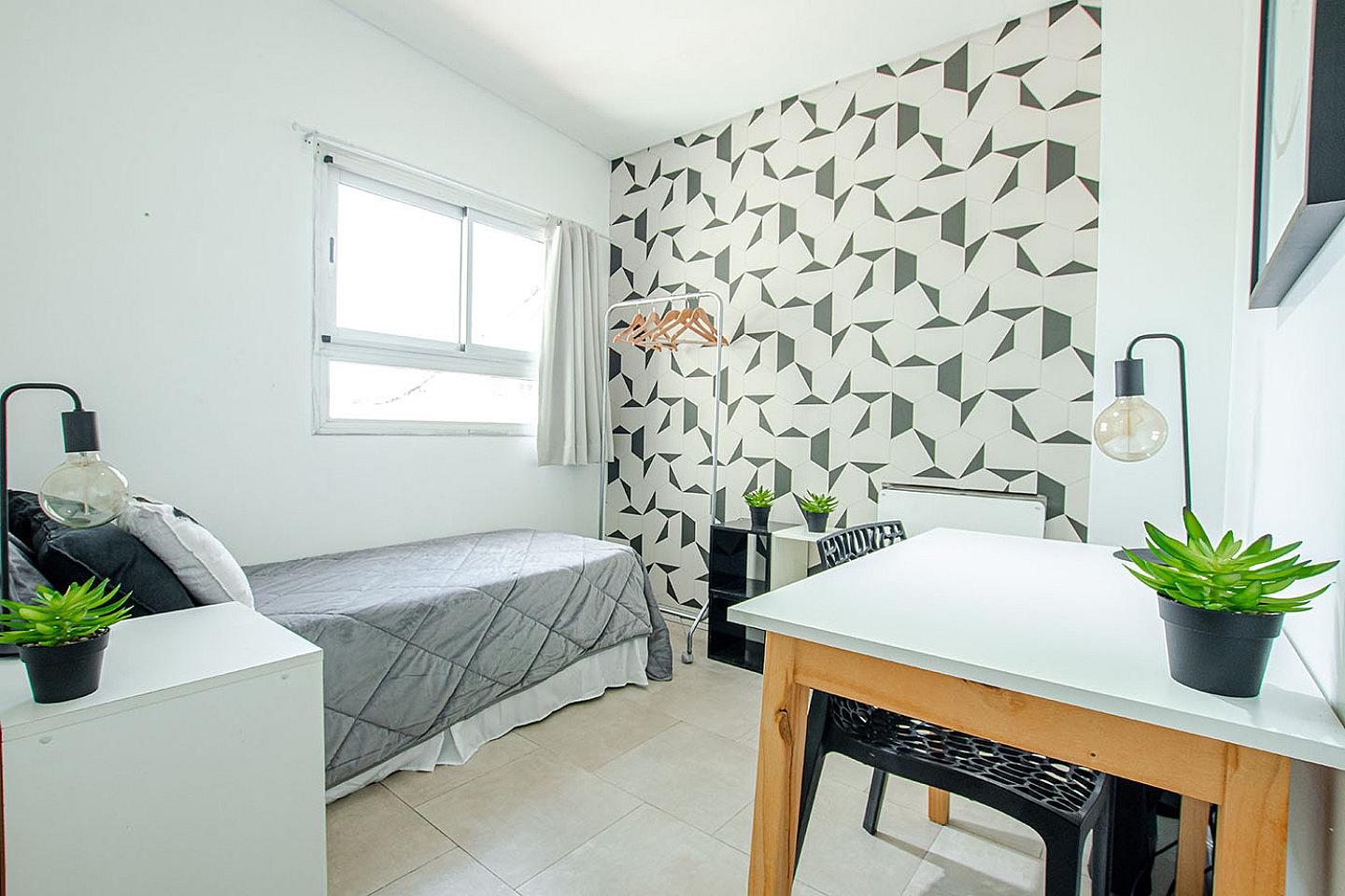 Private Room With Air Conditioning - 3