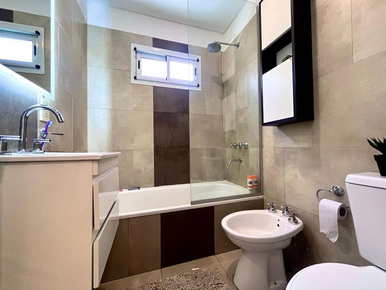 Private Room With Air Conditioning - 26