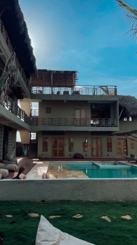 Relaxing Coliving Oasis with Watersports, yoga w/ Breakfast included in Salinas del Rey