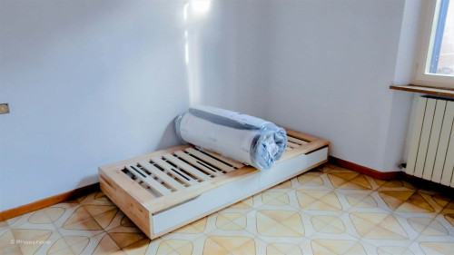 Room in Via Palestro, Pisa for 115 m² with 3 bedrooms