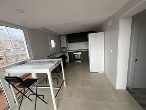 Penthouse with terrace can vidalet