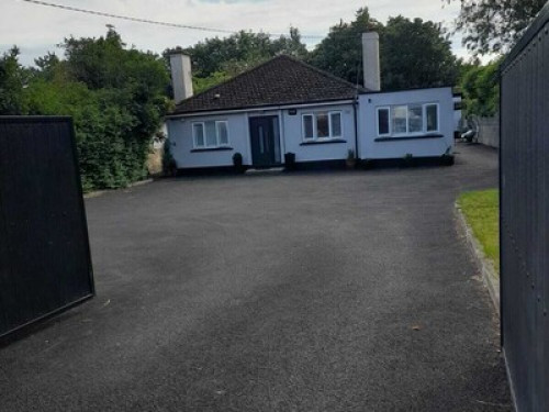 Beautiful bungalow swords 
