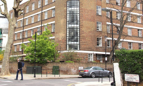 Bowden Court