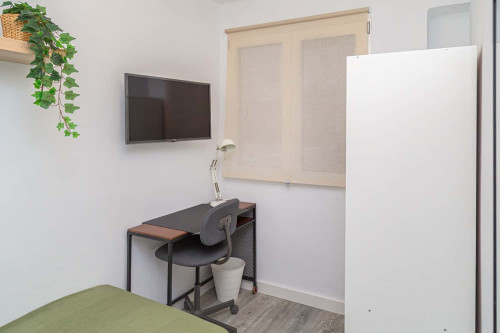 H4 - C/Italia 58, PR-G - (4H2B), AG, ZGZ