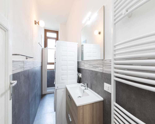 Stanza in Via Macedonio Melloni - Gallery - 4