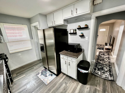 Ferguson Home - Gallery - 16